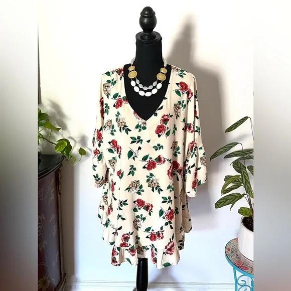 Plus Avenue Floral 🌸Women’s Blouse - Picture 3 of 9